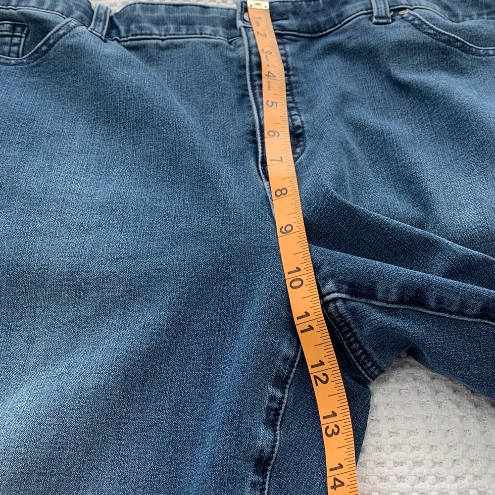 Chico’s Fabulously Slimming Jeans Medium Blue Size 14 Short - Picture 10 of 16